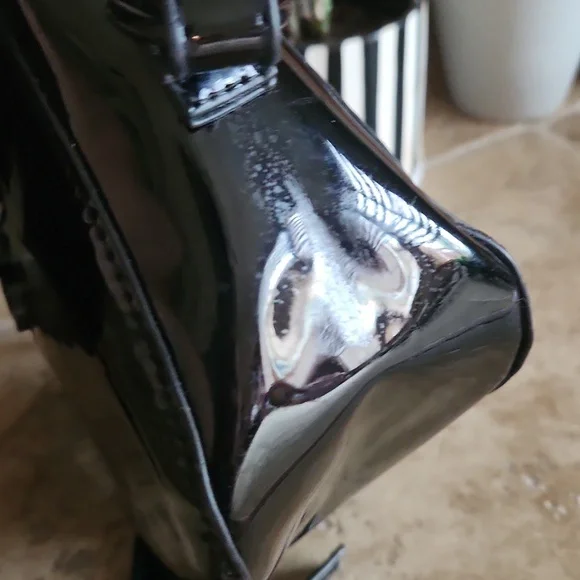 Betsy Johnson Black Crossbody Bag - Picture 8 of 16